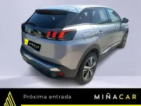 Usado Peugeot 3008 Allure 130 CV (95 kW) 2023 Gris SUV