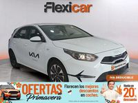 Usado Kia Ceed 100 CV (73 kW) 2024 Blanco Utilitario