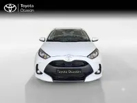 Usado Toyota Yaris Hybrid Active 116 CV (85 kW) 2025 Blanco Berlina