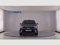 Usado Kia Stonic 101 CV (74 kW) 2020 Plateado SUV