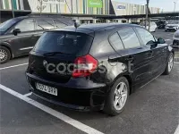 Usado BMW 120 163 CV (119 kW) 2005 Negro Utilitario