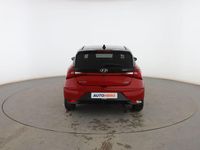 Usado Hyundai i20 101 CV (74 kW) 2021 Rojo Utilitario