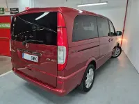 Usado Mercedes Viano 163 CV (119 kW) 2010 Rojo Monovolumen