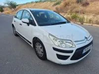 Usado Citroën C4 88 CV (64 kW) 2010 Blanco Berlina