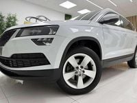 Usado Skoda Karoq Ambition 150 CV (110 kW) 2022 Blanco SUV