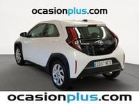 Usado Toyota Aygo X Play 72 CV (52 kW) 2024 Blanco SUV