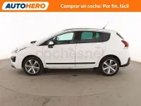 Usado Peugeot 3008 Allure 130 CV (95 kW) 2015 Blanco Familiar