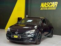 Usado Opel Astra GTC 195 CV (143 kW) 2014 Negro Berlina