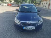 Usado Skoda Roomster Style 86 CV (63 kW) 2010 Azul Monovolumen
