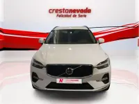 Käytetty Volvo XC60 Momentum 197 HP (144 kW) 2022 Valkoinen Katumaasturi