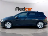 Usado VW Golf VIII 116 CV (85 kW) 2025 Negro Berlina