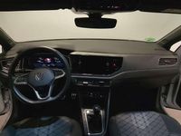 Usado VW Taigo R-line 116 CV (85 kW) 2024 Plateado SUV