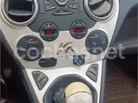 Usado Ford Ka 69 CV (50 kW) 2015 Rojo Berlina