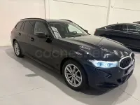 Usado BMW 320 190 CV (139 kW) 2022 Negro Familiar