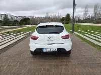 Usado Renault Clio IV LIMITED 75 CV (55 kW) 2016 Blanco Berlina