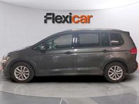 Usado VW Touran Advance 116 CV (85 kW) 2019 Gris Monovolumen