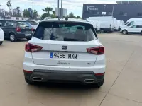 Usado Seat Arona FR 150 CV (110 kW) 2024 Blanco SUV