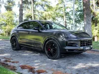 Usado Porsche Cayenne 519 CV (381 kW) 2024 Gris / plata SUV