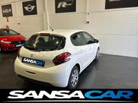 Usado Peugeot 208 Active 99 CV (72 kW) 2018 Blanco Utilitario