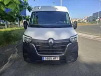 Usado Renault Master 135 CV (99 kW) 2023 Blanco Monovolumen