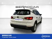 Usado Seat Arona Ecomotive 95 CV (69 kW) 2020 Blanco SUV