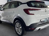 Usado Renault Captur Intens 101 HP (74 kW) 2021 Branco SUV