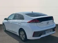Usado Hyundai Ioniq 141 CV (103 kW) 2022 Blanco Utilitario