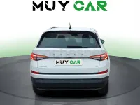 Usado Skoda Kodiaq Ambition 150 CV (110 kW) 2022 Blanco SUV