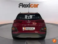 Usado Hyundai Kona 120 CV (88 kW) 2018 Rojo SUV