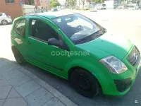 Usado Citroën C2 Furio 70 CV (51 kW) 2009 Verde Utilitario