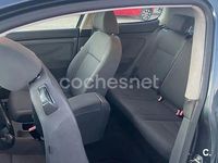 Usado VW Golf V Sportline 102 CV (75 kW) 2007 Azul Berlina