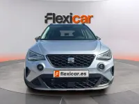 Usado Seat Arona Style 110 CV (80 kW) 2023 Gris SUV