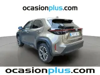 Usado Toyota Yaris Hybrid Style 116 CV (85 kW) 2022 Verde SUV
