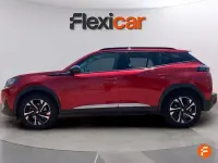 Usado Peugeot e-2008 Active 100 kW (136 CV) 2022 Rojo SUV