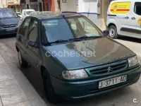 Usado Citroën Saxo 58 CV (42 kW) 1999 Verde Utilitario