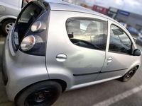 Begagnad Citroën C1 68 HK (50 kW) 2006 Grå Halvkombi