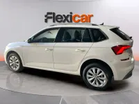 Usado Skoda Kamiq Ambition 110 CV (80 kW) 2021 Naranja SUV