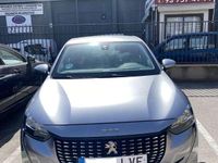 Usado Peugeot 208 Active 102 CV (75 kW) 2021 Gris Utilitario