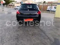 Usado Peugeot 308 Active 92 CV (67 kW) 2011 Negro Berlina