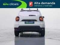 Usado Dacia Duster Essentiel 101 CV (74 kW) 2024 Blanco SUV