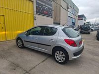 Usado Peugeot 207 75 CV (55 kW) 2009 Gris / plata Berlina