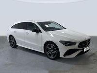 Usado Mercedes CLA200 150 CV (110 kW) 2025 Blanco Familiar