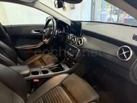 Usado Mercedes CLA200 136 CV (100 kW) 2017 Gris / plata Berlina