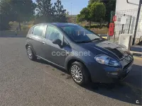 Usado Fiat Punto Easy 69 CV (50 kW) 2012 Negro Utilitario