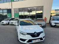 Usado Renault Mégane Business 95 CV (69 kW) 2019 Blanco Berlina