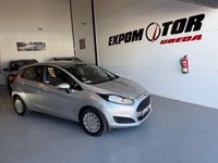 Usado Ford Fiesta Trend 95 CV (69 kW) 2015 Gris Utilitario