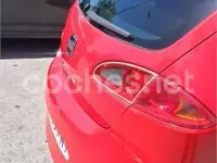 Usado Seat Leon Sport 140 CV (102 kW) 2007 Rojo Utilitario