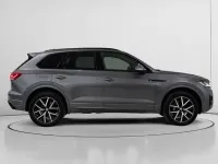 Usado VW Touareg Elegance 286 CV (210 kW) 2022 Gris SUV
