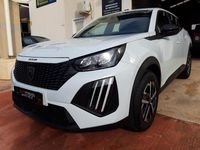 Usado Peugeot 2008 Active 100 CV (73 kW) 2023 Blanco SUV