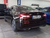 Usado Mercedes A180 116 CV (85 kW) 2022 Negro Berlina